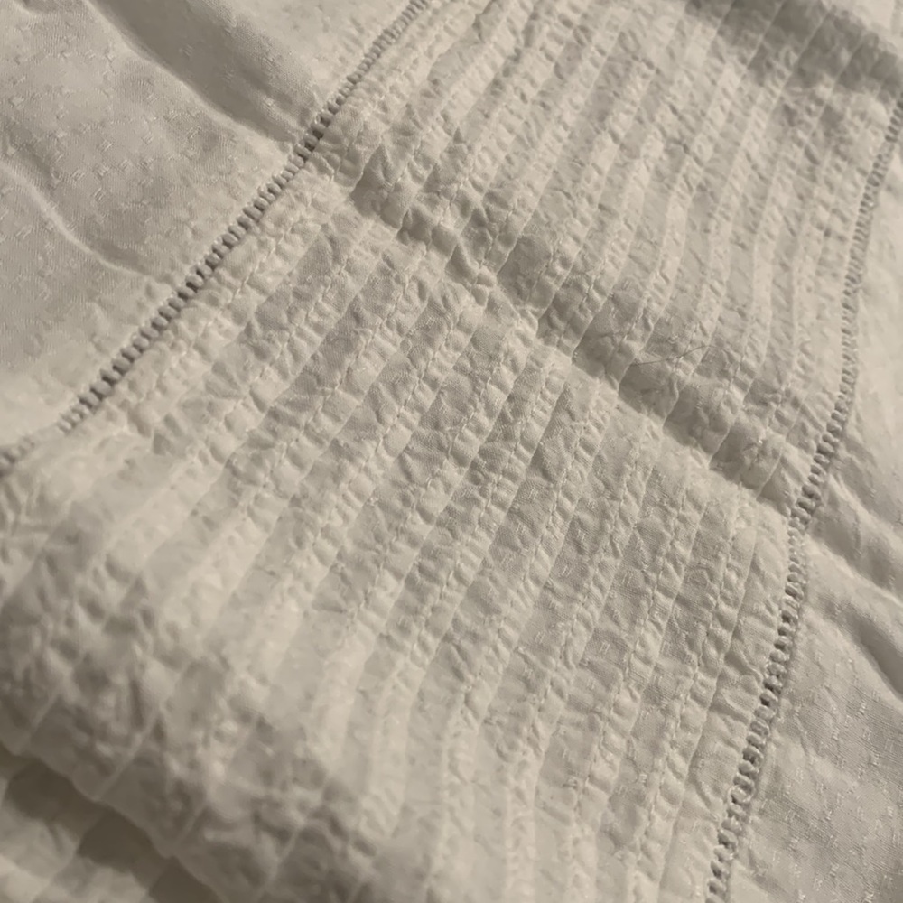 Blouse - Picture 2 of 5